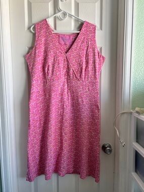 fresh produce Pink Sleeveless Midi Dress with Circular Print